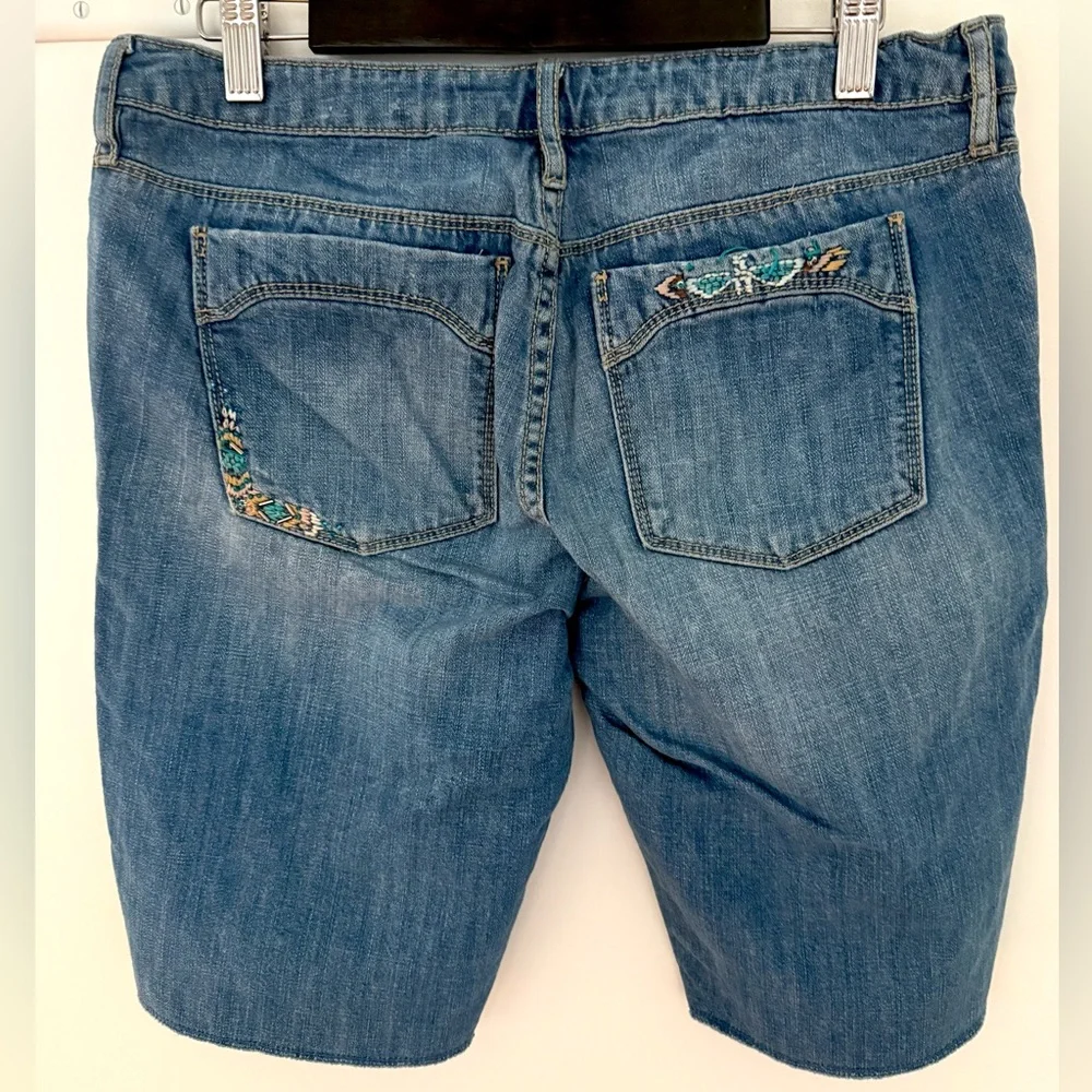 Gap Big Girls Bermuda Denim Capri Embroidered Jeans Pants Shorts Size 16 Plus